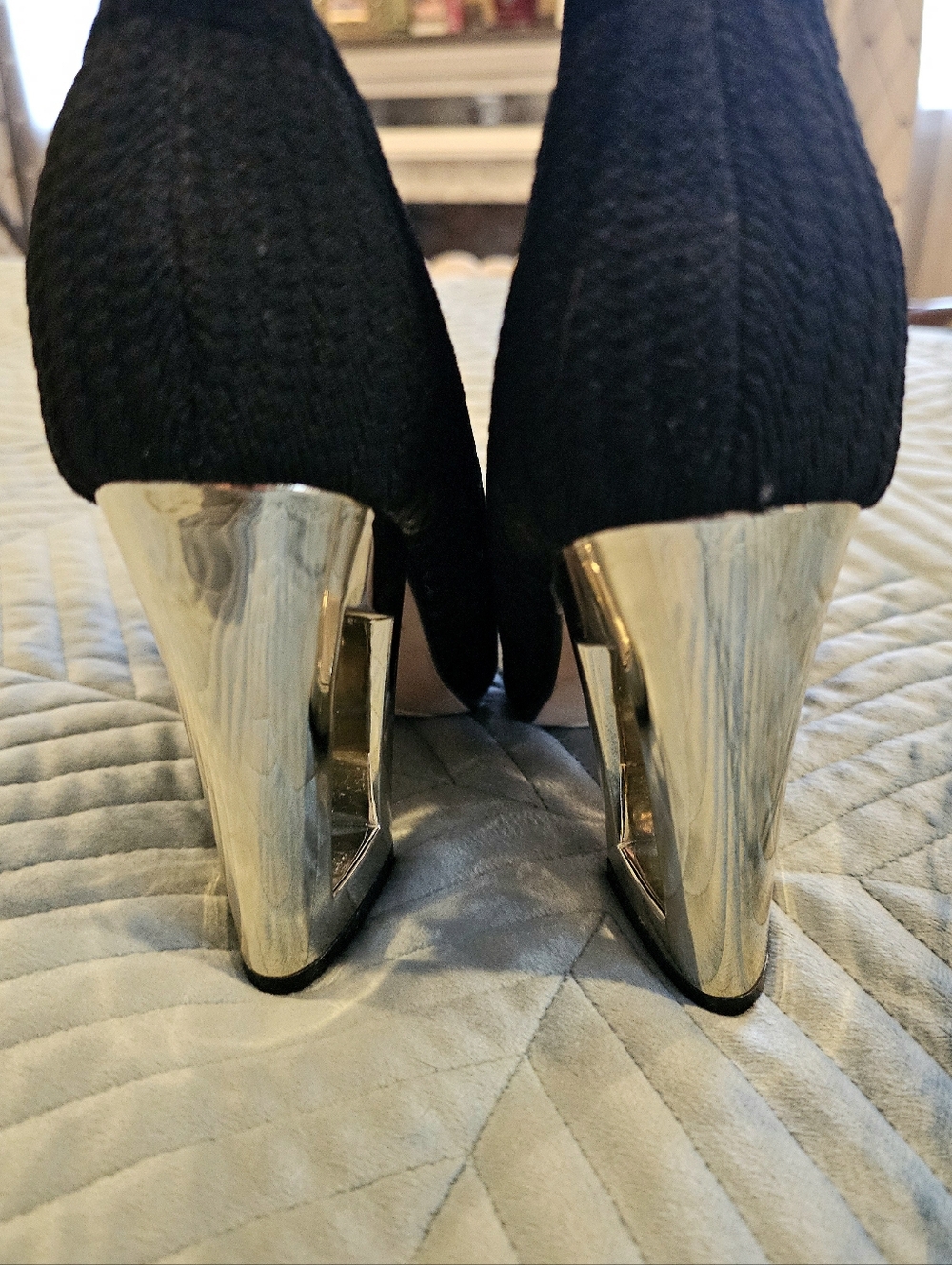 🖤 Catherine Malandrino "Squarie" Sock Boots w/ Metallic Heel, Size 8 - Picture 4 of 6